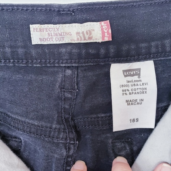 Levi's Black 512 Perfectly Slimming high waisted bootcut jeans Y2K Size 16S - Picture 8 of 9